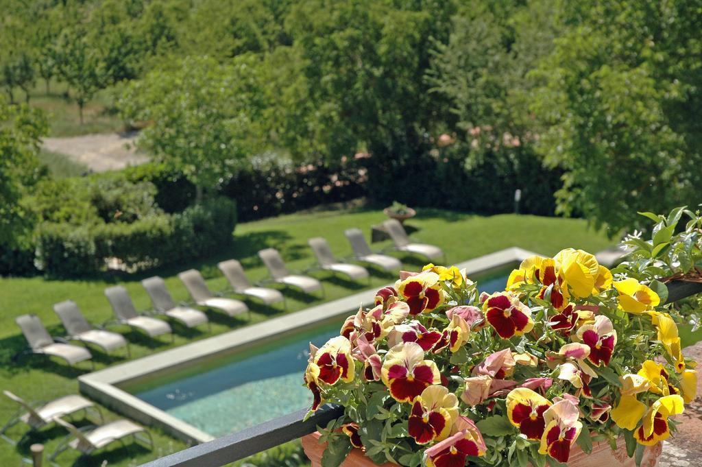 Hotel Palazzo Squarcialupi Castellina in Chianti Exterior foto